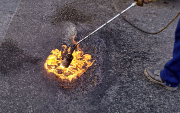 Aston Tirrold flat roofing repairs